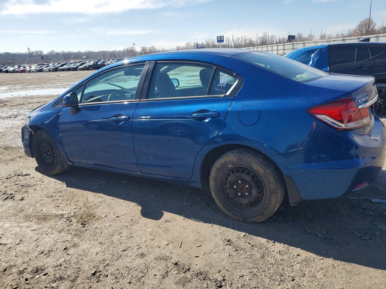2013 HONDA CIVIC LX photo 2