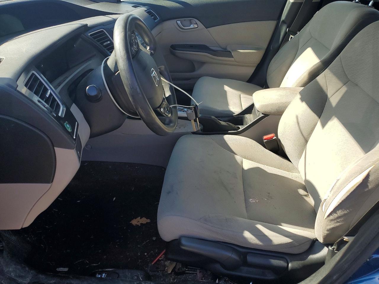 2013 HONDA CIVIC LX photo 7