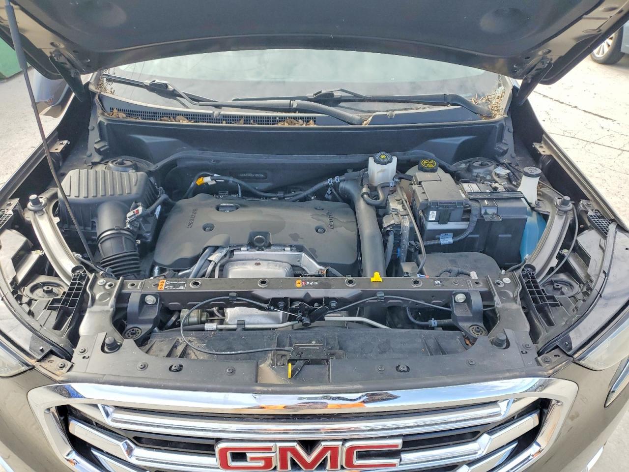 2020 GMC TERRAIN SLT photo 12