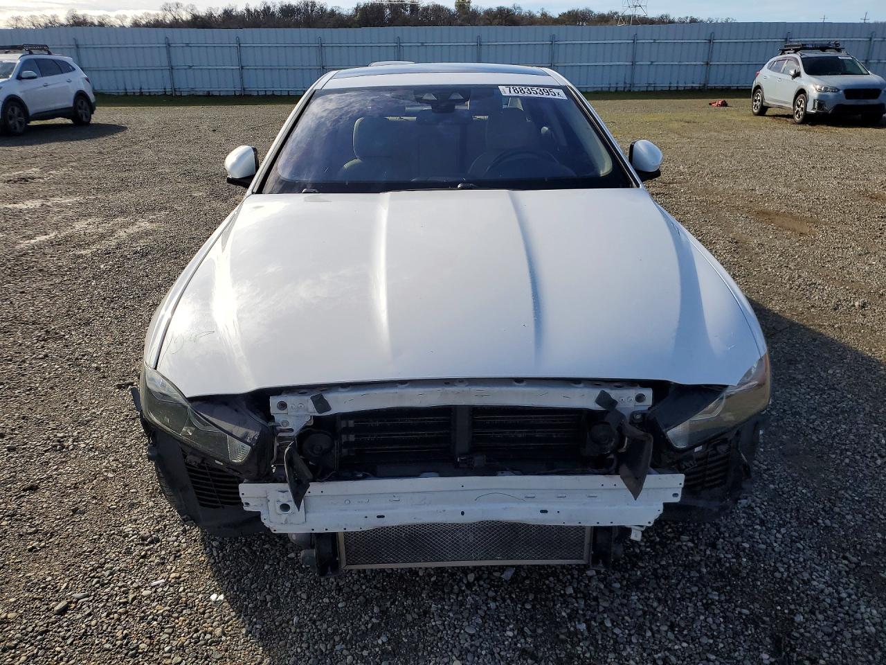 2017 JAGUAR XE photo 9