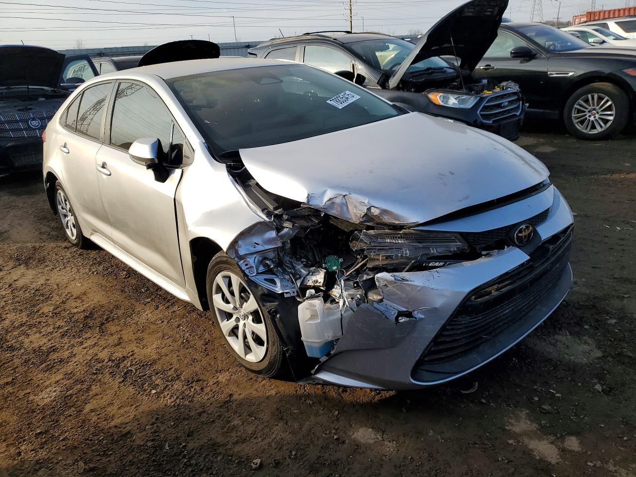 2023 TOYOTA COROLLA LE photo 7