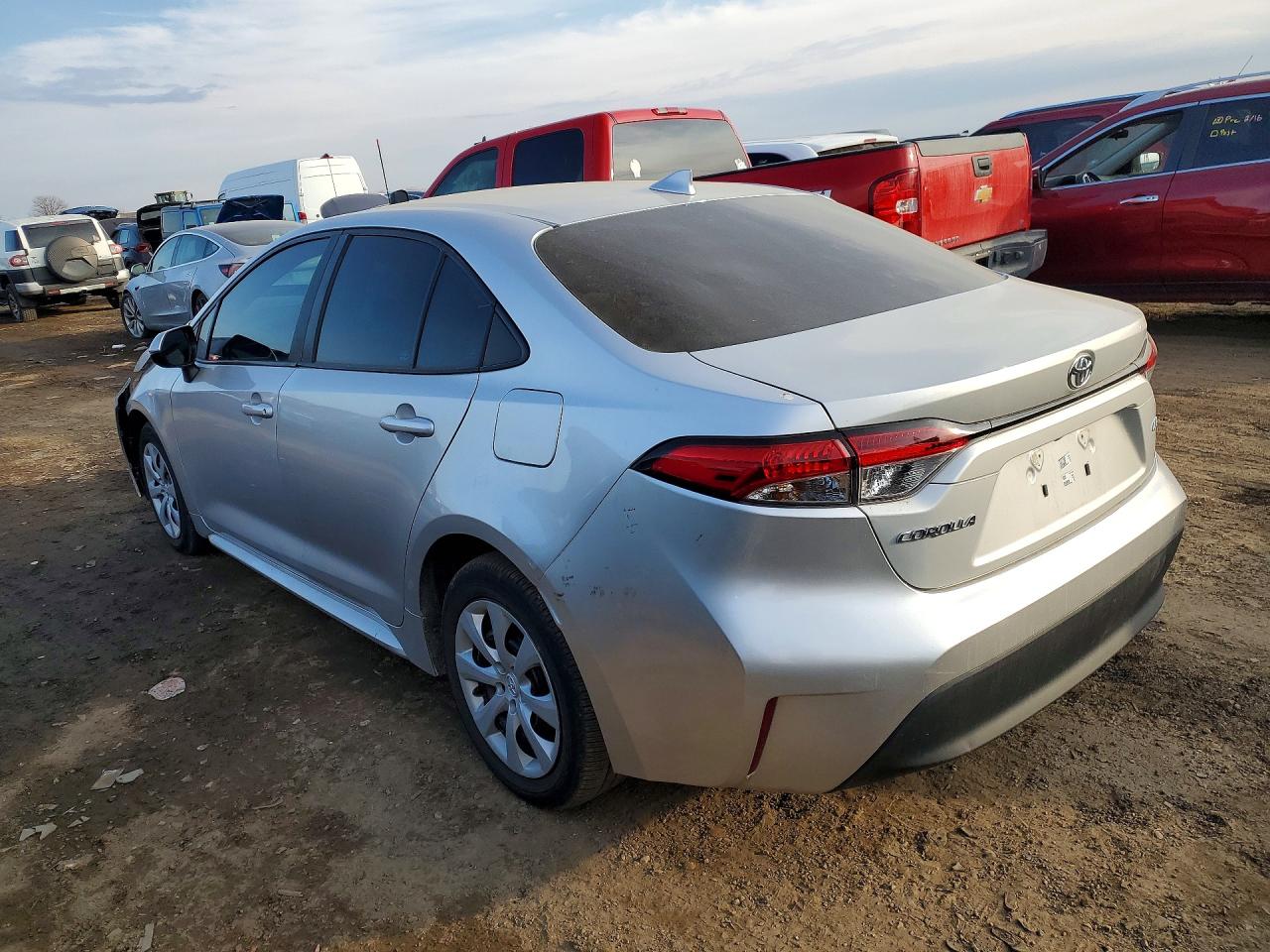 2023 TOYOTA COROLLA LE photo 3