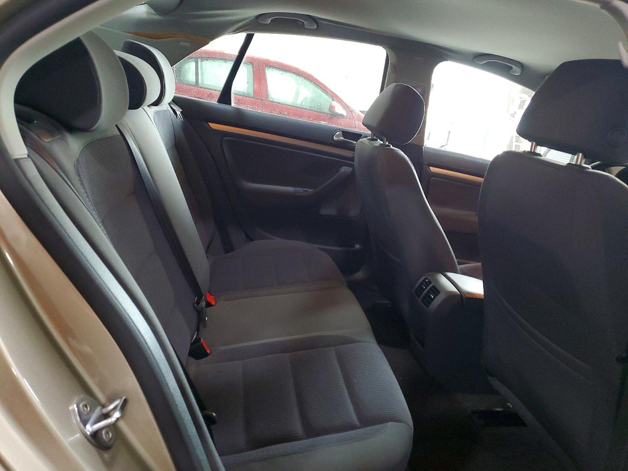 2006 VOLKSWAGEN JETTA VALUE photo 10
