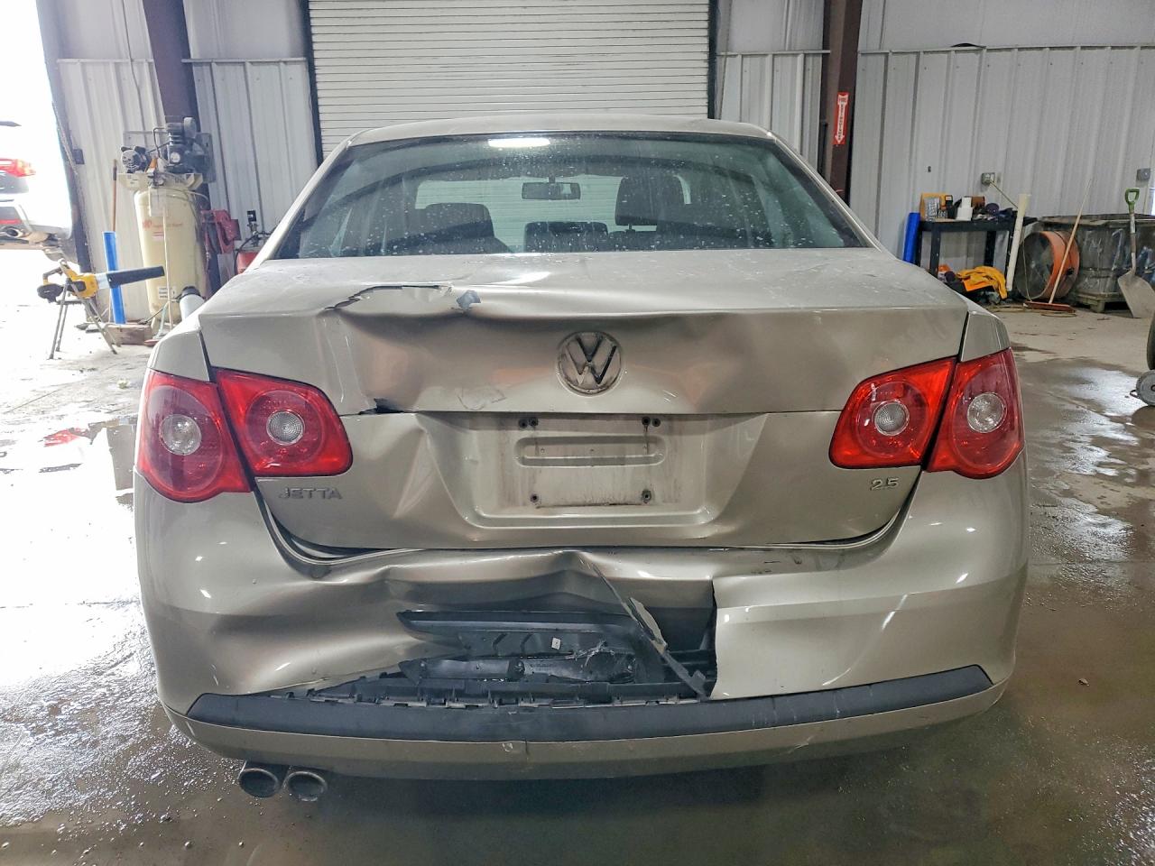 2006 VOLKSWAGEN JETTA VALUE photo 6