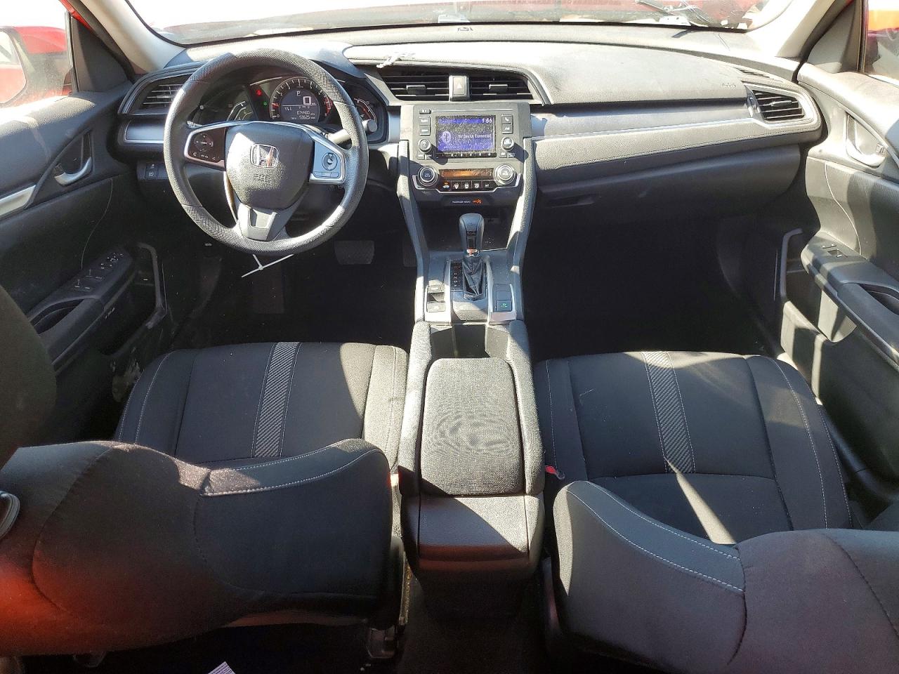 2017 HONDA CIVIC LX photo 8