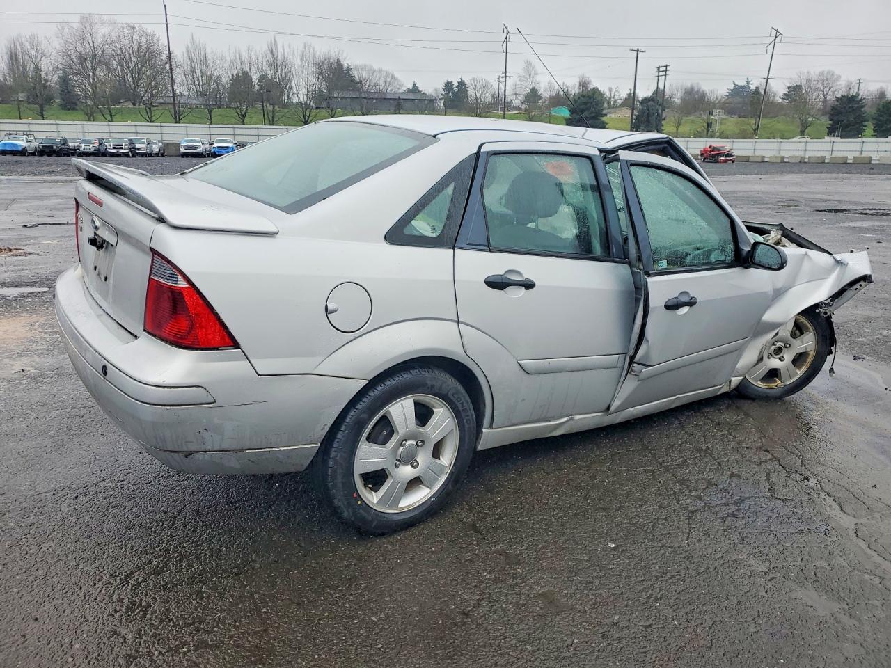 2007 FORD FOCUS ZX4 photo 7