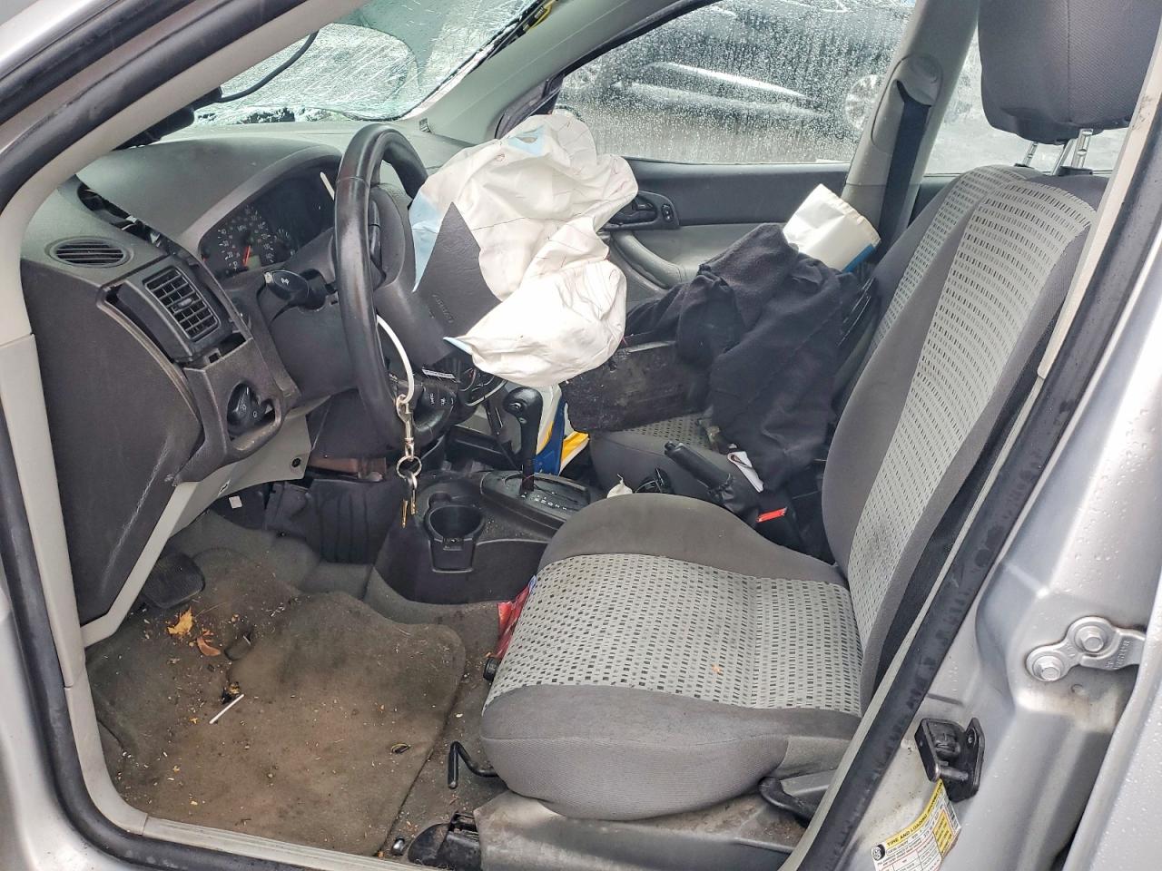 2007 FORD FOCUS ZX4 photo 19