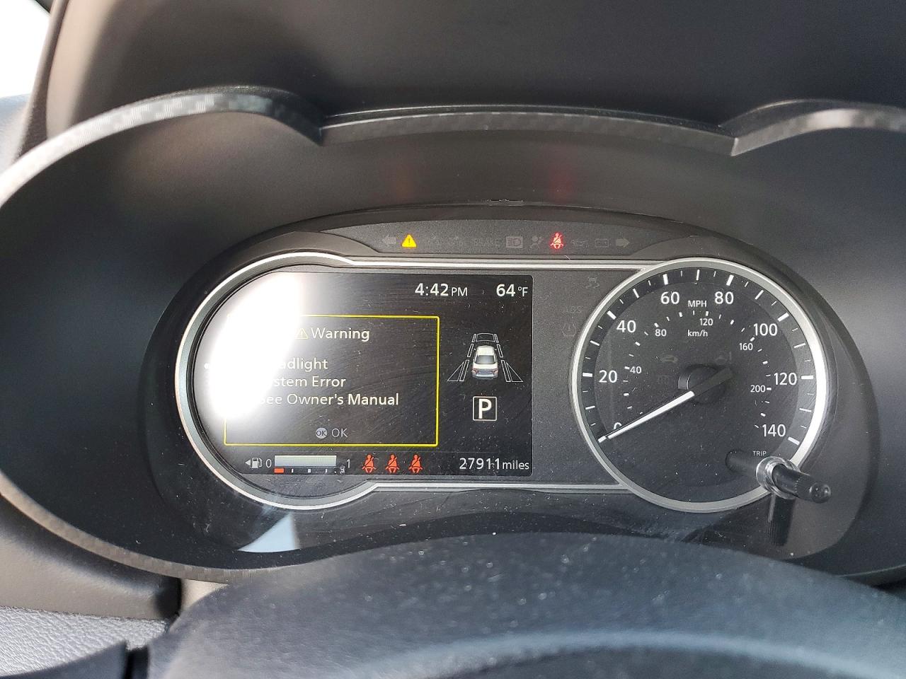 2024 NISSAN VERSA SR photo 17