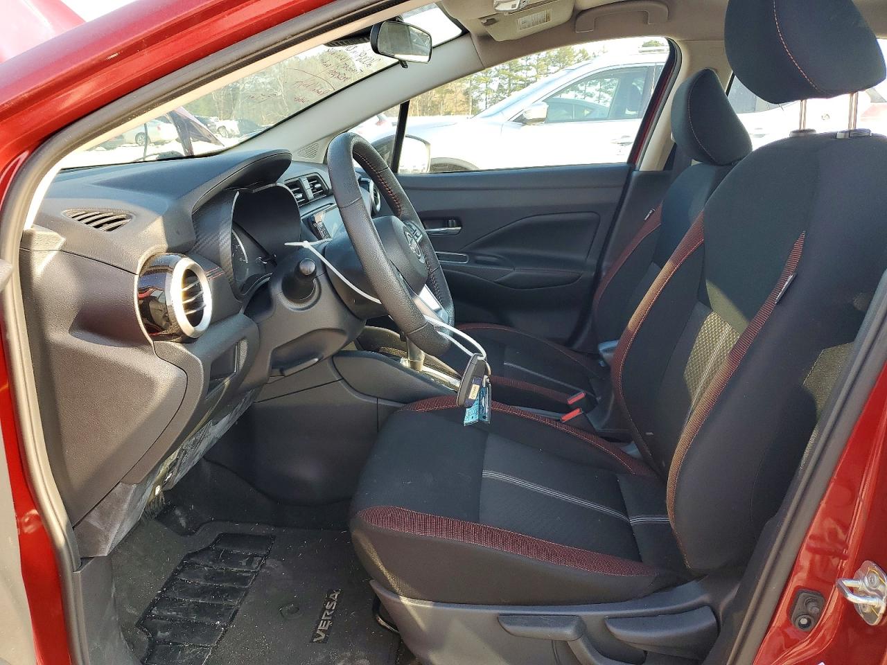 2024 NISSAN VERSA SR photo 13