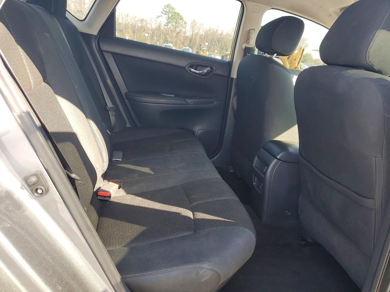 2018 NISSAN SENTRA S photo 19