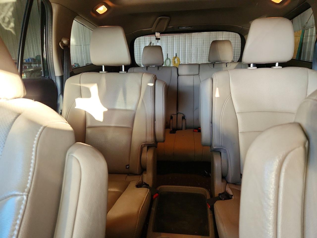 2016 HONDA PILOT ELITE photo 28