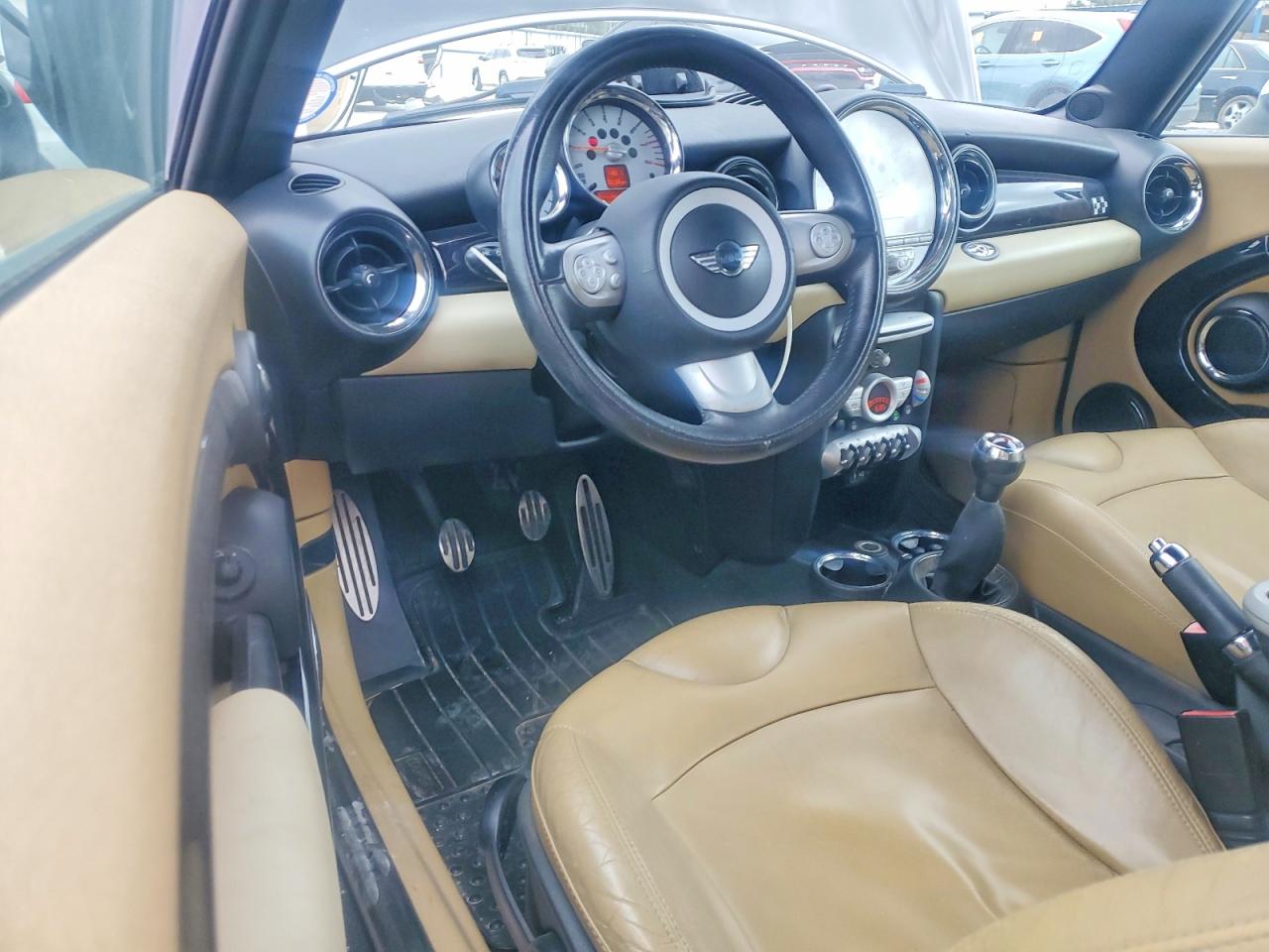 2009 MINI COOPER photo 8