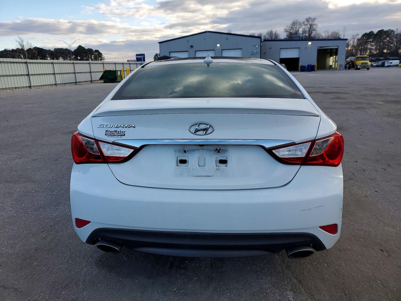2014 HYUNDAI SONATA SE photo 6