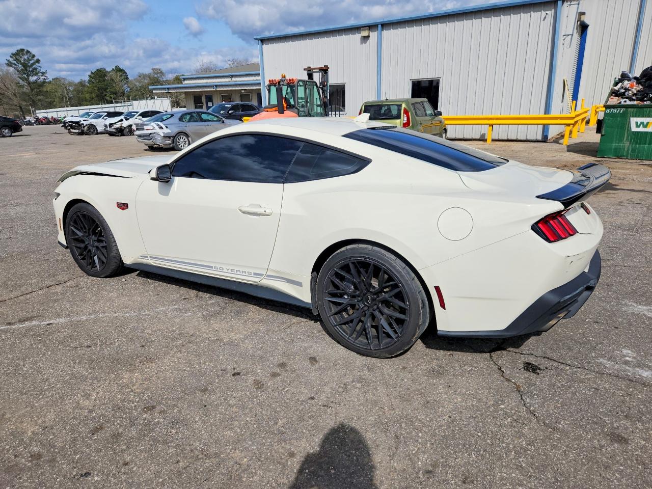 2025 FORD MUSTANG GT photo 3