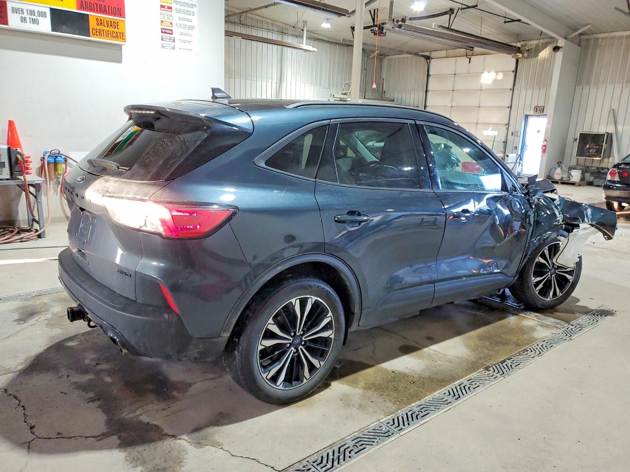 2022 FORD ESCAPE SEL photo 5