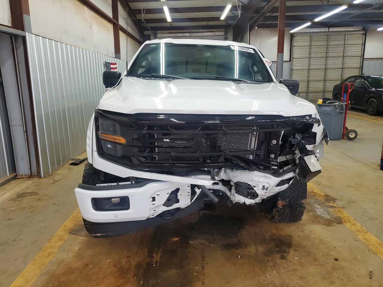 2024 FORD F150 XLT photo 9