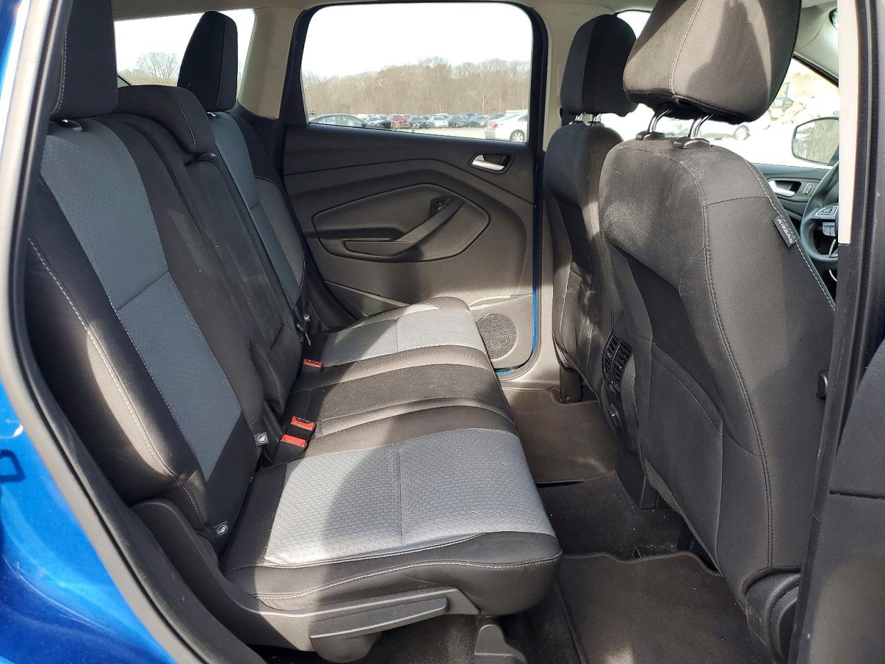 2017 FORD ESCAPE SE photo 10