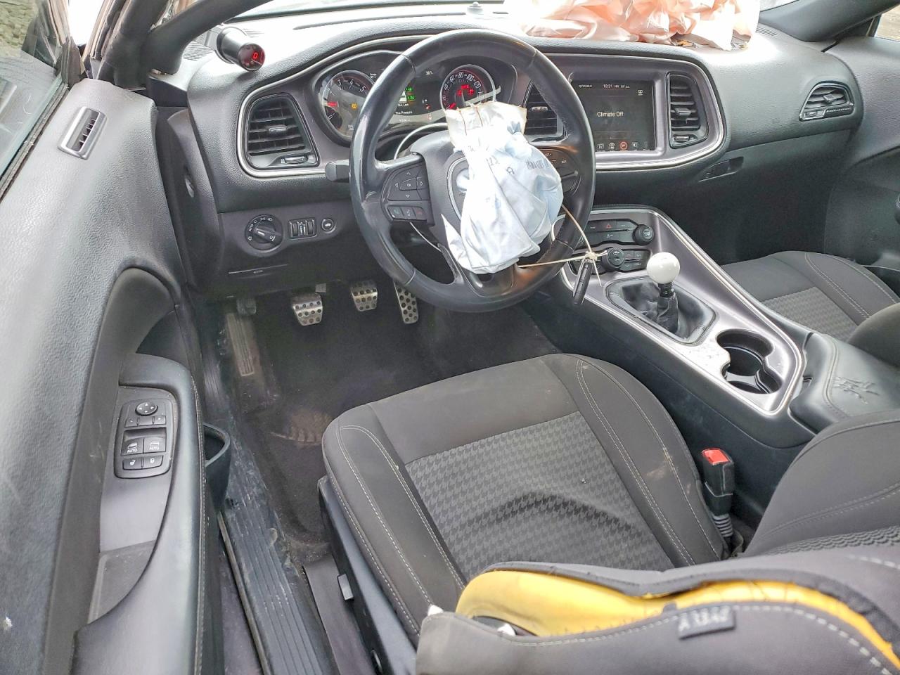 2016 DODGE CHALLENGER R photo 15