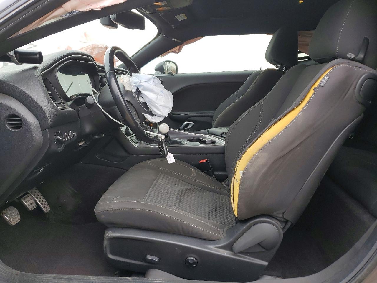 2016 DODGE CHALLENGER R photo 13