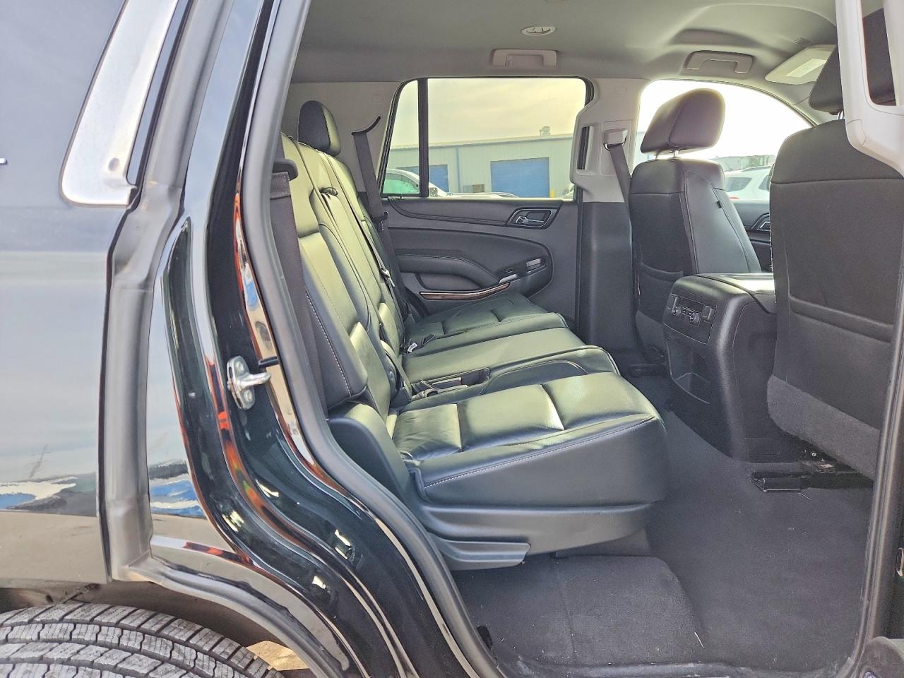 2020 CHEVROLET TAHOE K1500 LT photo 31