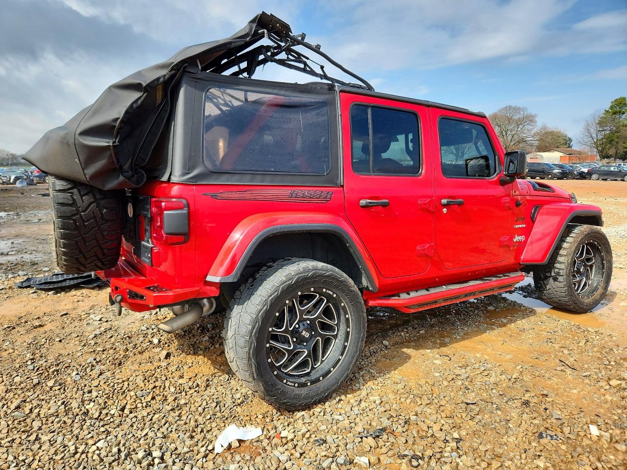 2018 JEEP WRANGLER UNLIMITED SAHARA photo 7