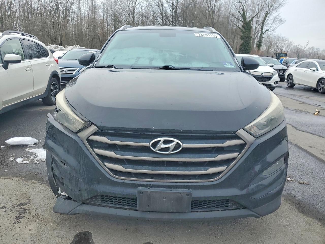 2016 HYUNDAI TUCSON SE photo 5
