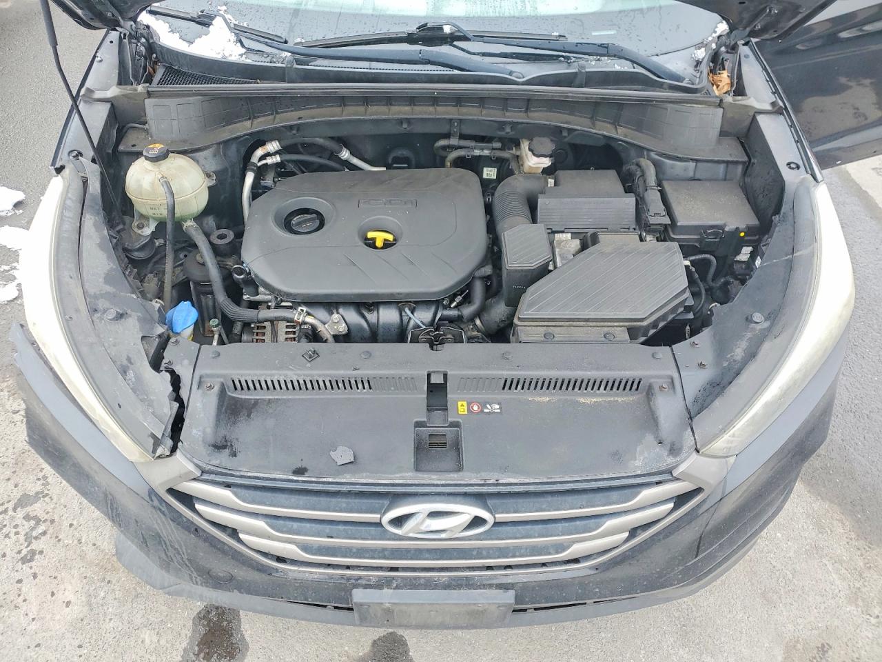 2016 HYUNDAI TUCSON SE photo 12