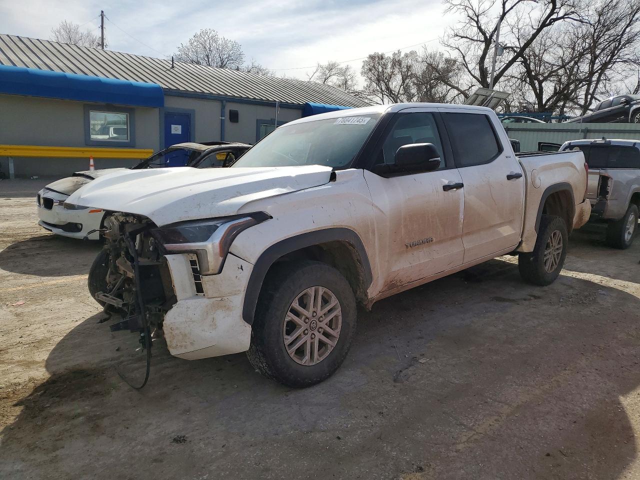 2024 TOYOTA TUNDRA