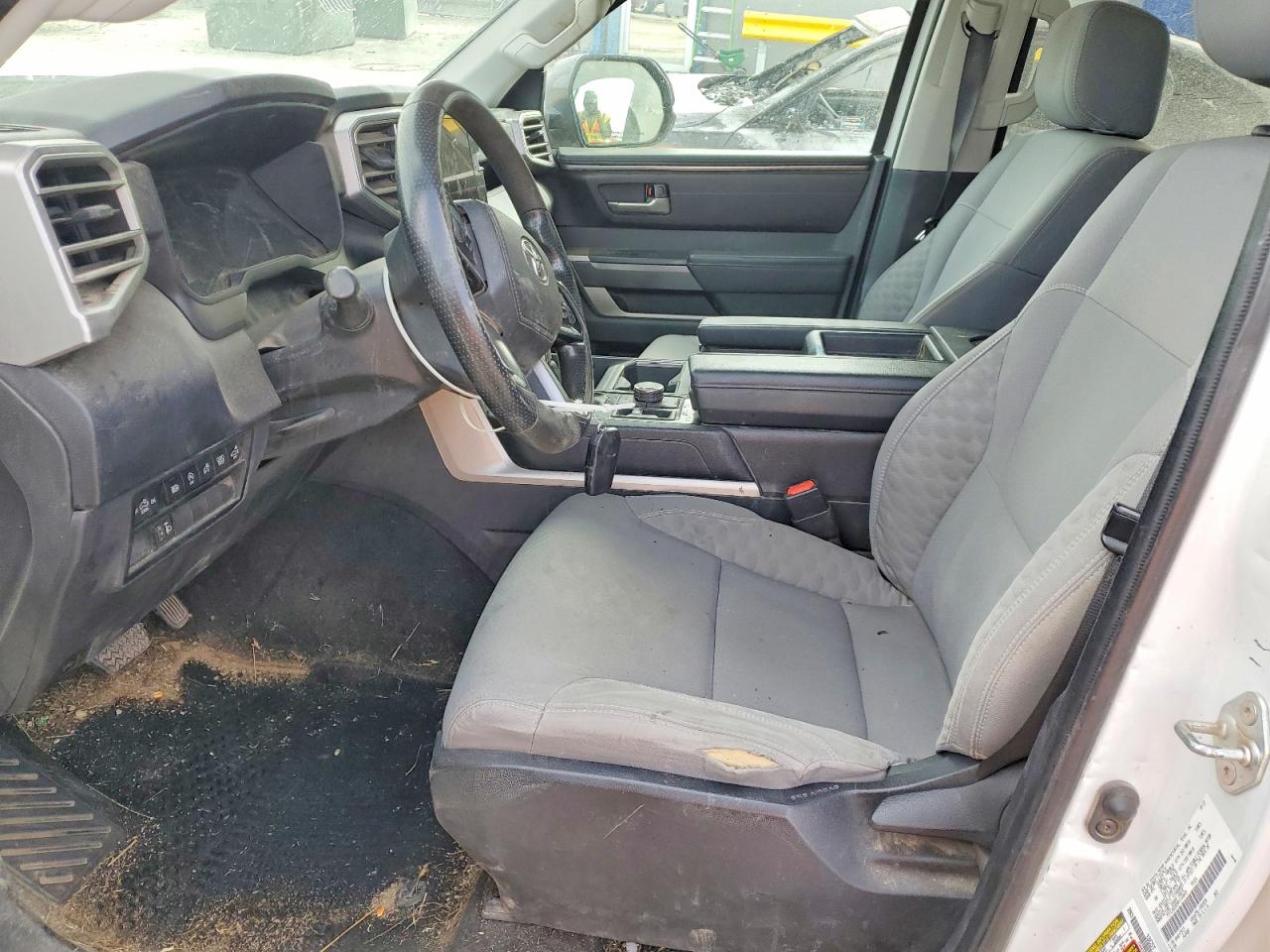 2024 TOYOTA TUNDRA SR5 photo 19