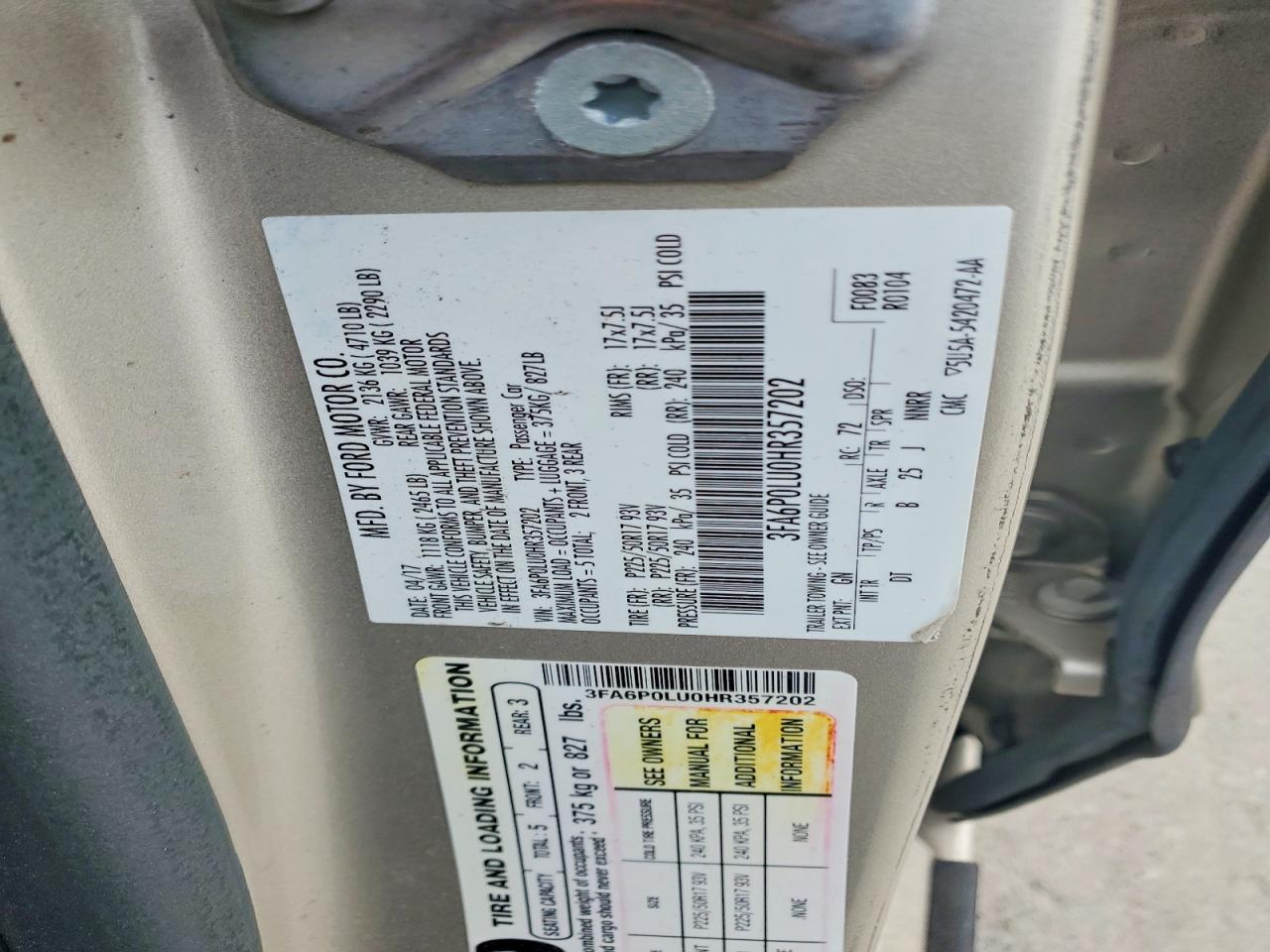 2017 FORD FUSION HYBRID photo 23