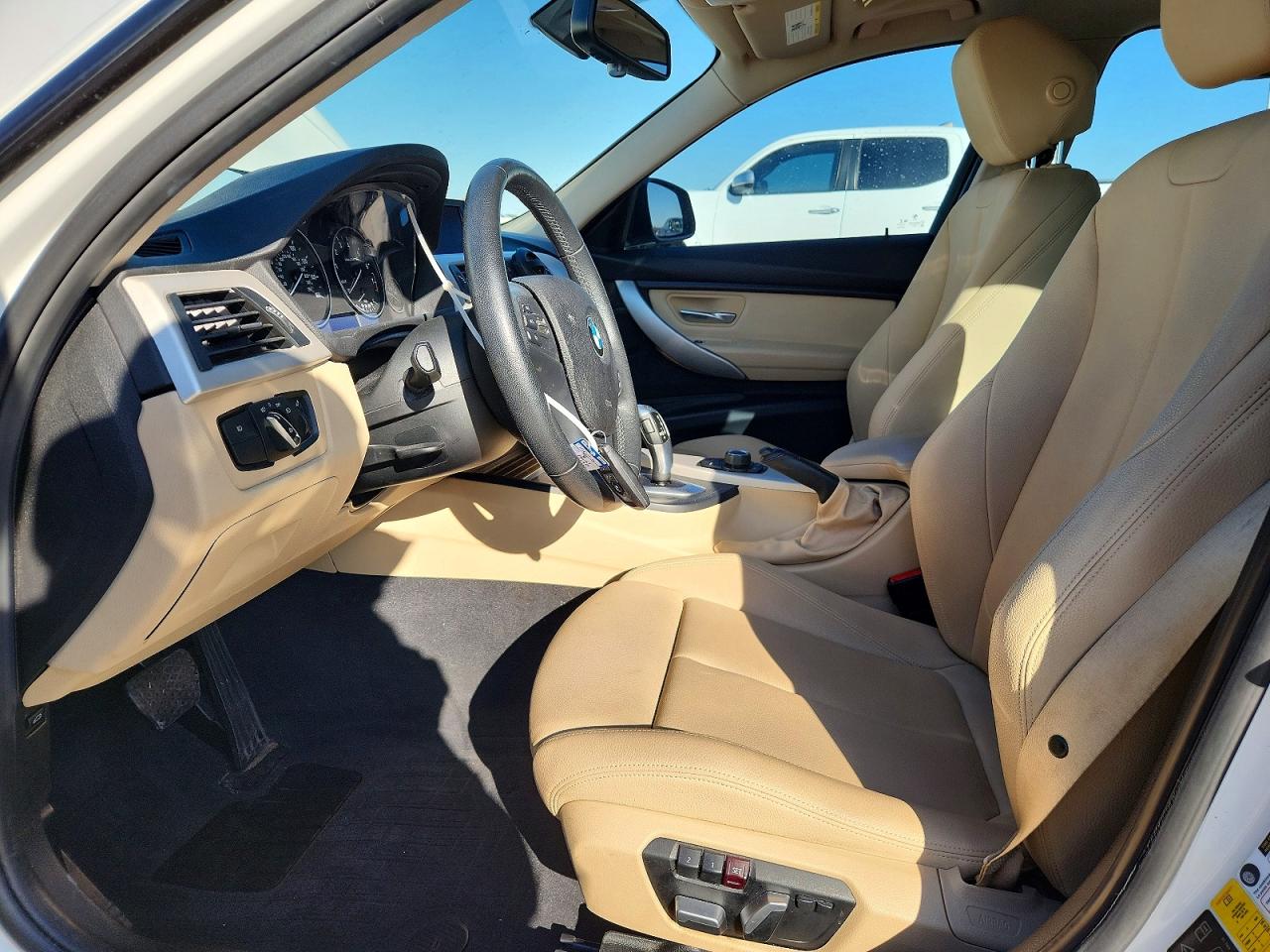 2018 BMW 320 XI photo 7