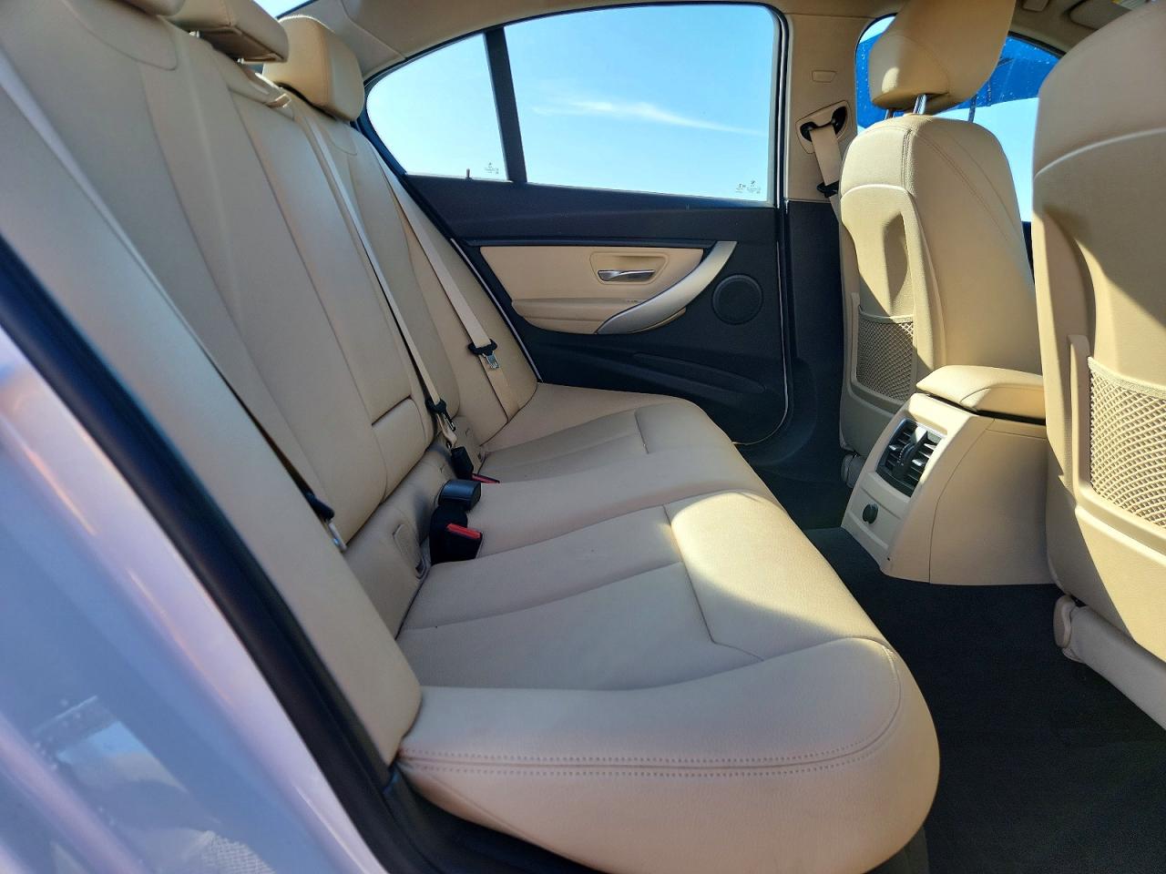 2018 BMW 320 XI photo 10
