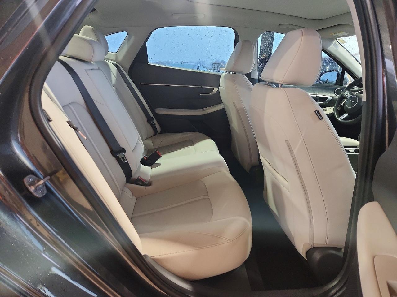 2024 HYUNDAI SONATA SEL photo 10