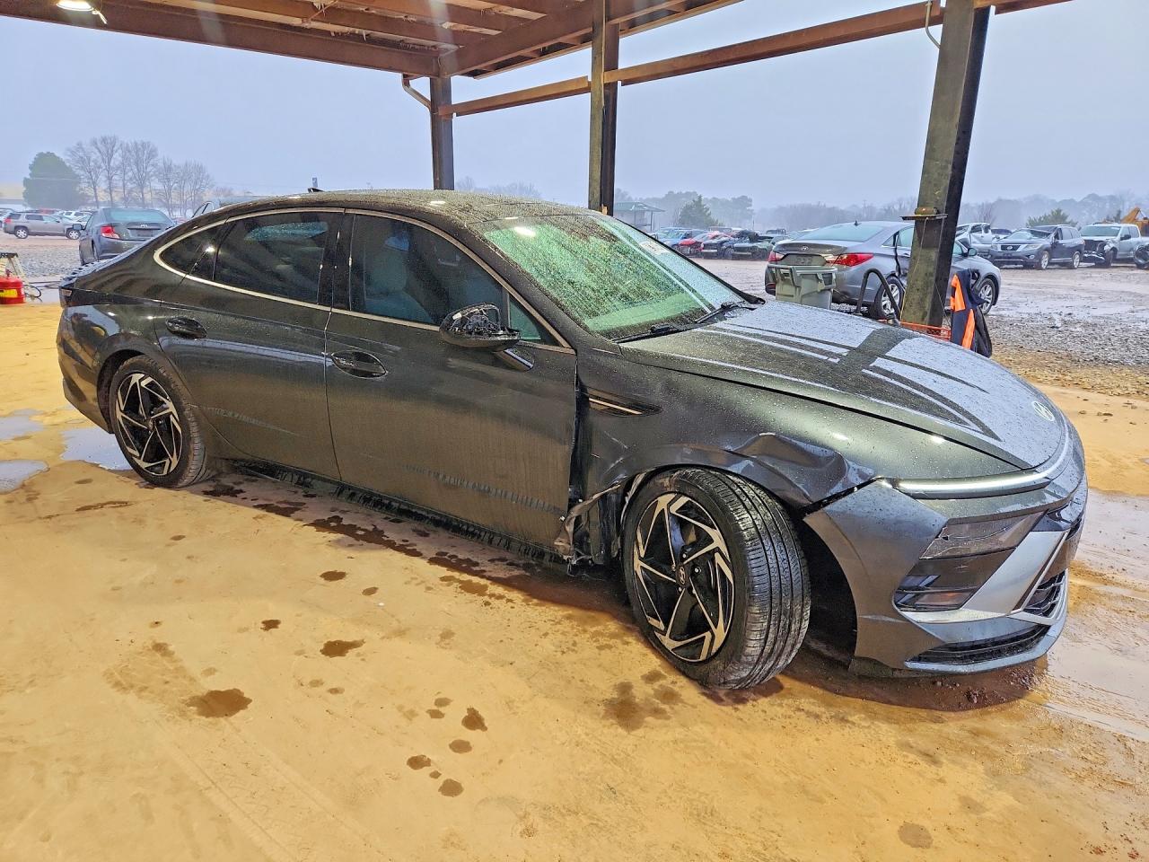 2024 HYUNDAI SONATA SEL photo 4