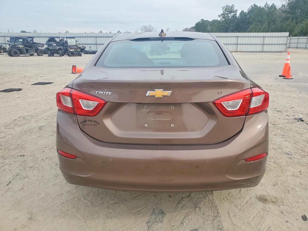 2019 CHEVROLET CRUZE LT photo 11
