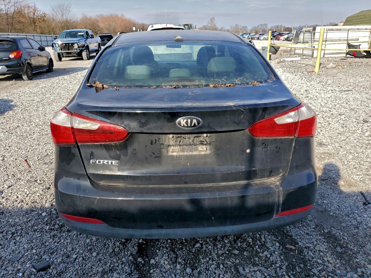 2015 KIA FORTE LX photo 16