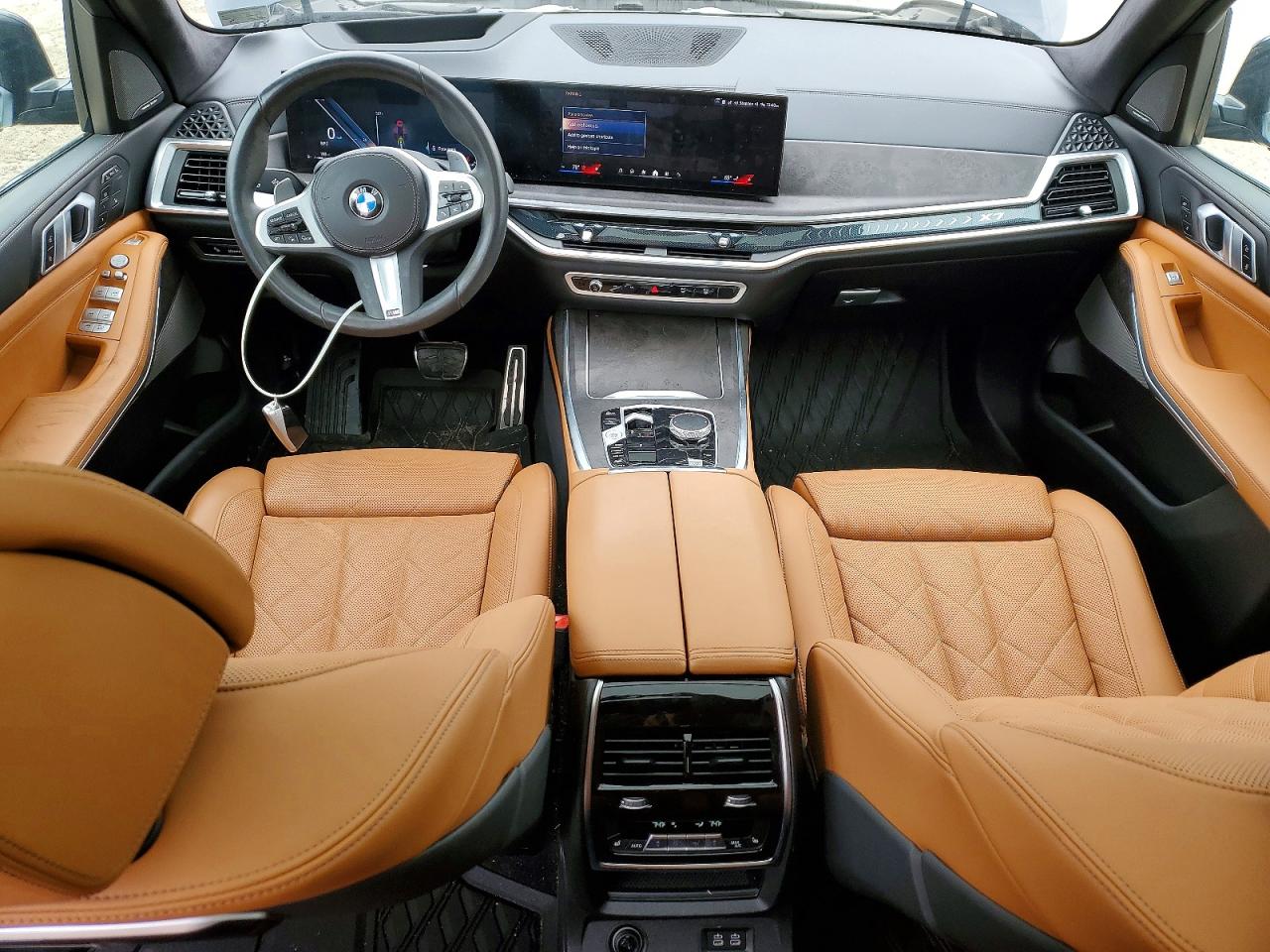 2025 BMW X7 XDRIVE40I photo 8
