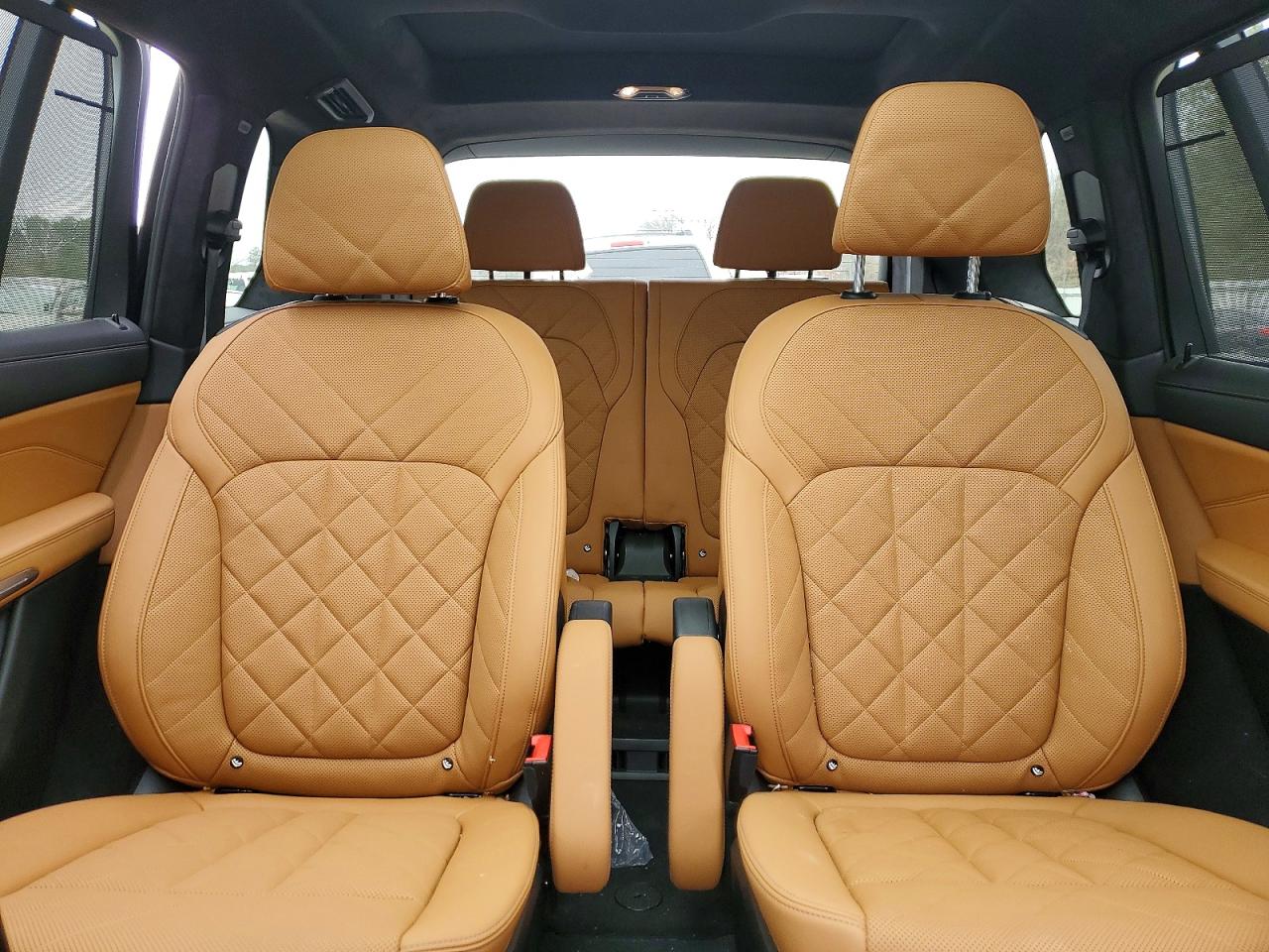 2025 BMW X7 XDRIVE40I photo 10