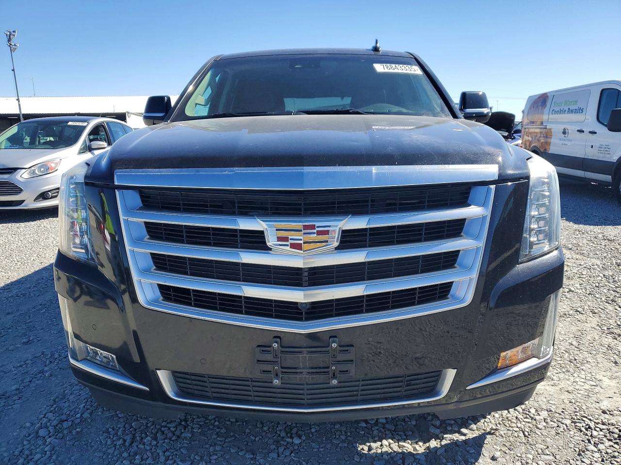 2015 CADILLAC ESCALADE LUXURY photo 9