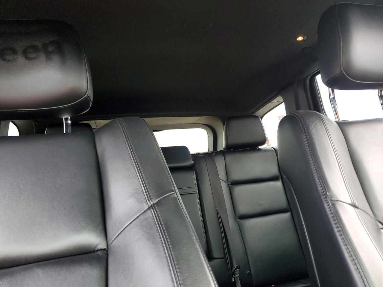 2019 JEEP GRAND CHEROKEE LIMITED photo 28