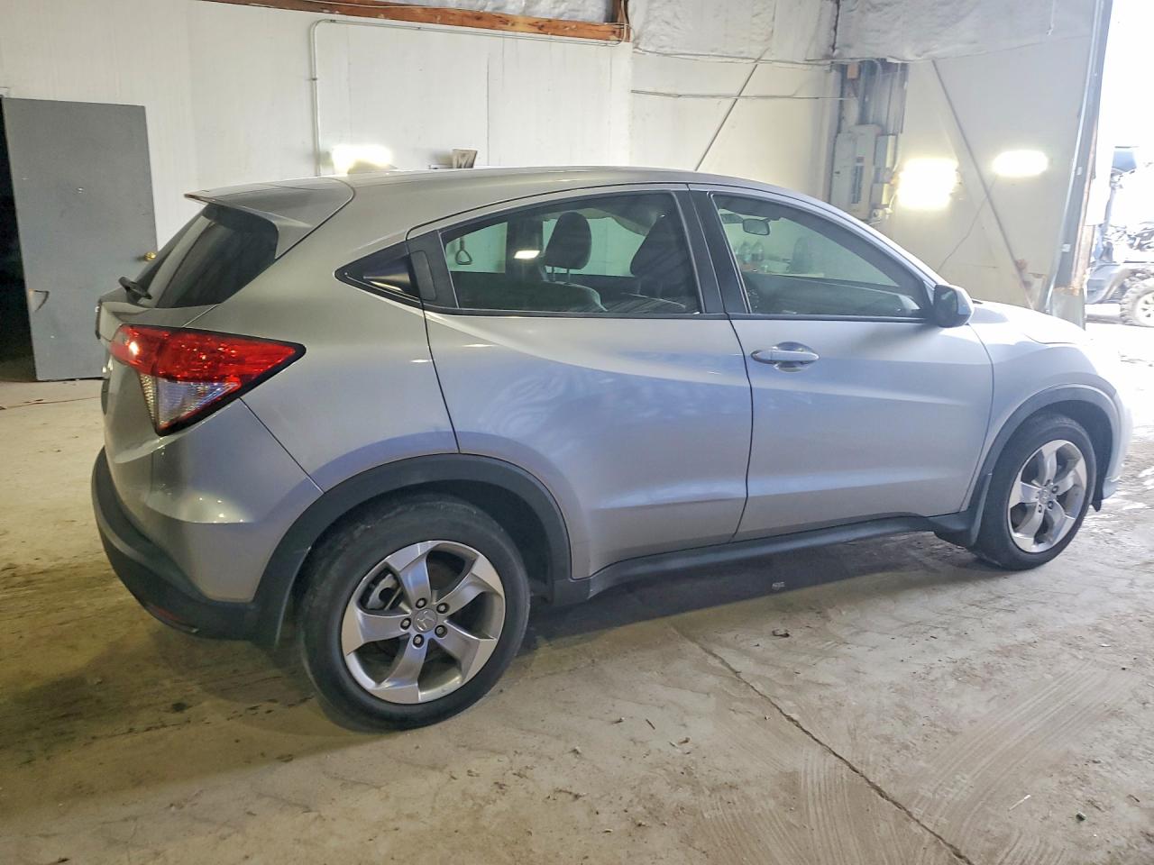 2021 HONDA HR-V LX photo 3