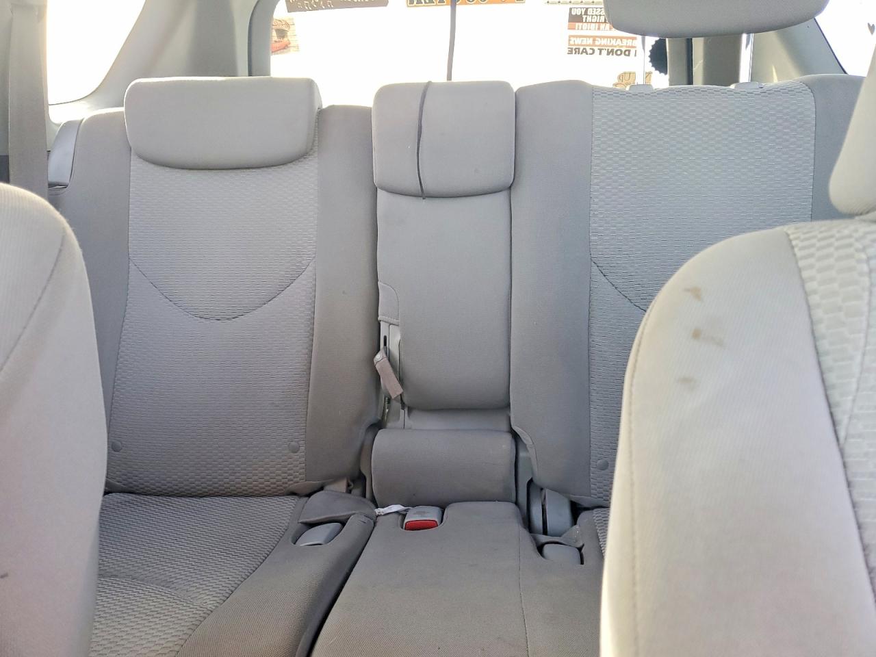 2006 TOYOTA RAV4 LIMITED photo 10