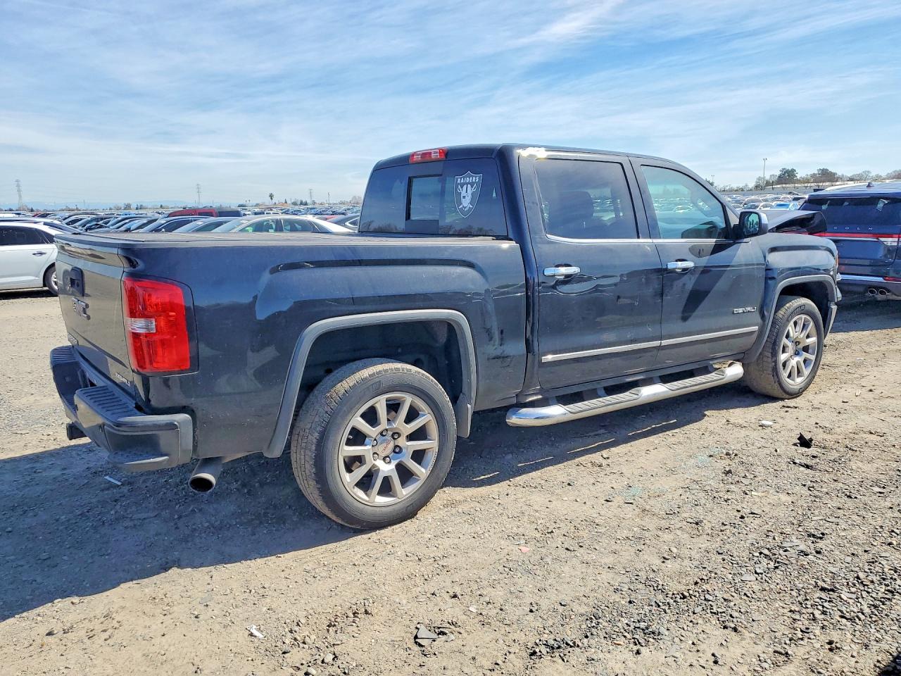 2015 GMC SIERRA K1500 DENALI photo 5
