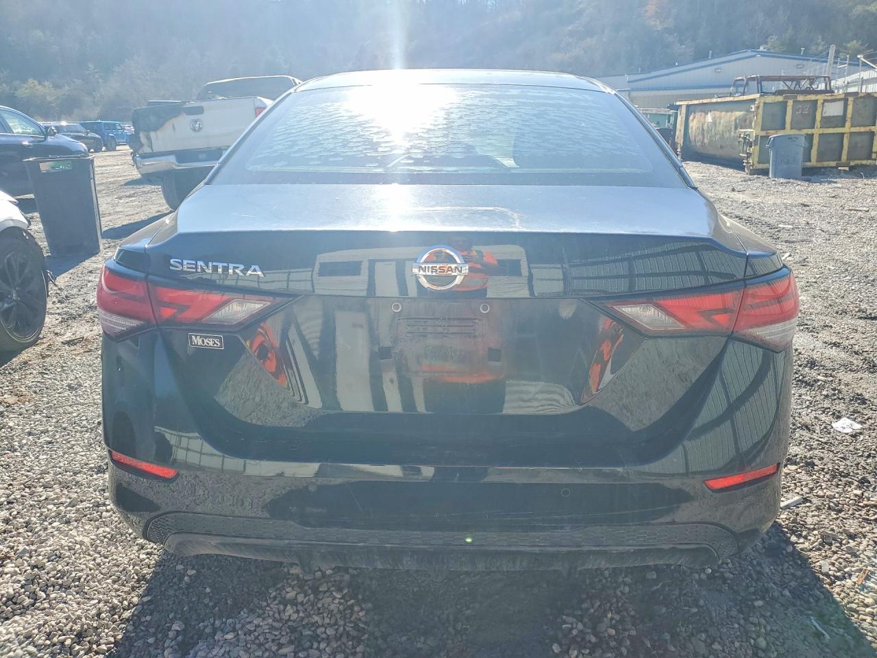 2022 NISSAN SENTRA S photo 16