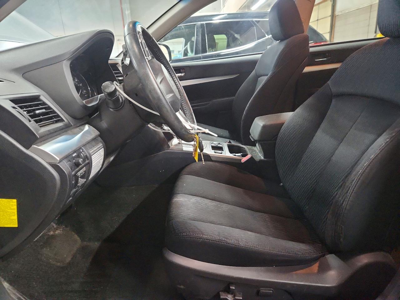 2012 SUBARU OUTBACK 2.5I PREMIUM photo 13