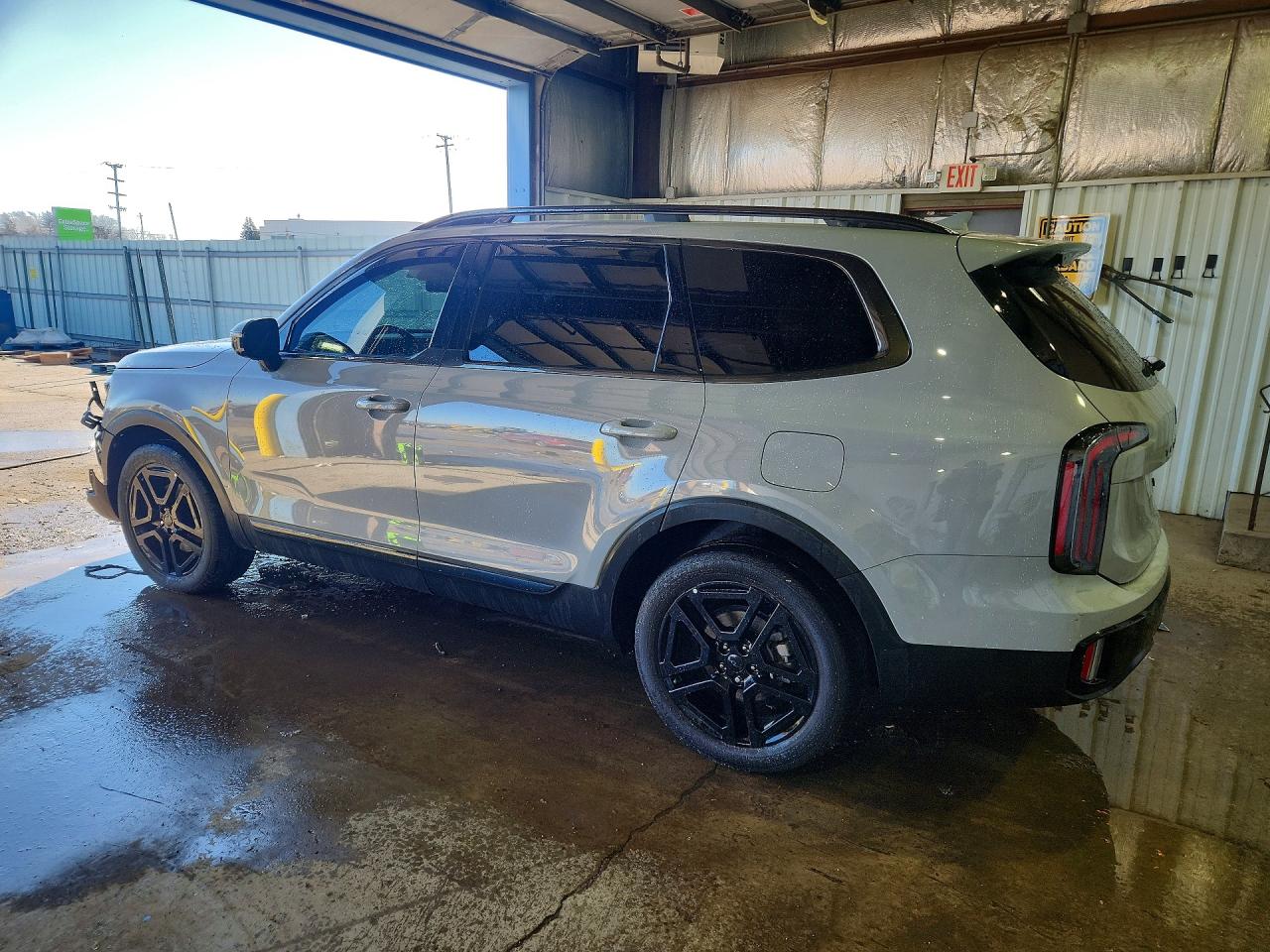 2025 KIA TELLURIDE SX-PRESTIGE X-LINE photo 3