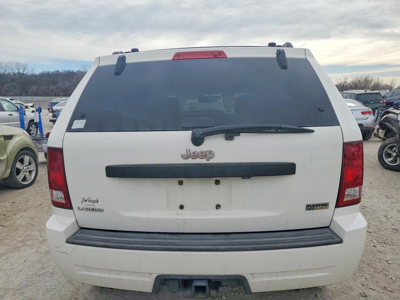 2008 JEEP GRAND CHEROKEE LAREDO photo 11
