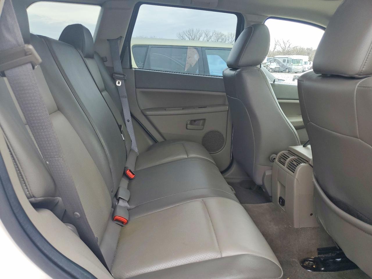 2008 JEEP GRAND CHEROKEE LAREDO photo 21