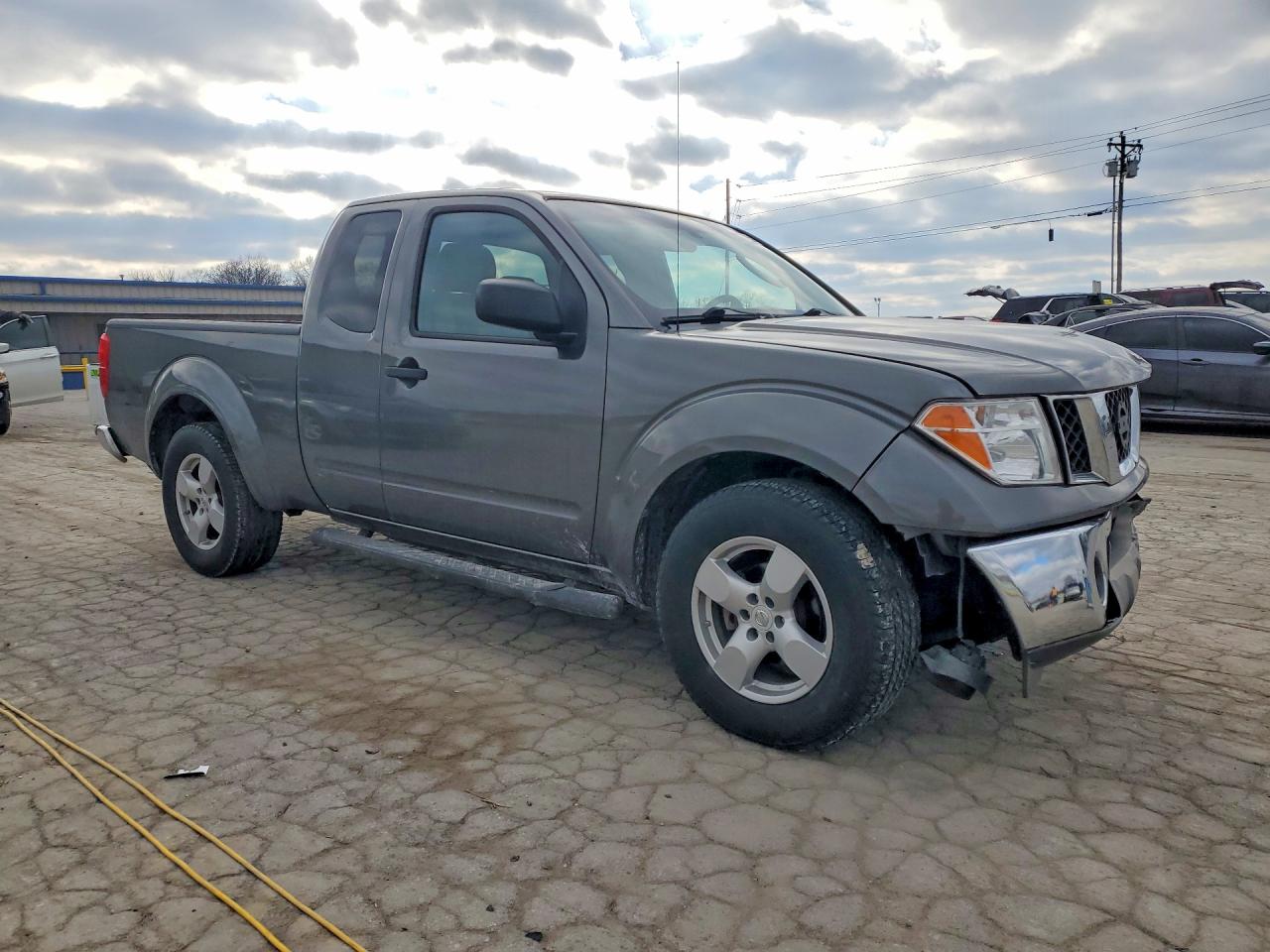 2005 NISSAN FRONTIER SE photo 4
