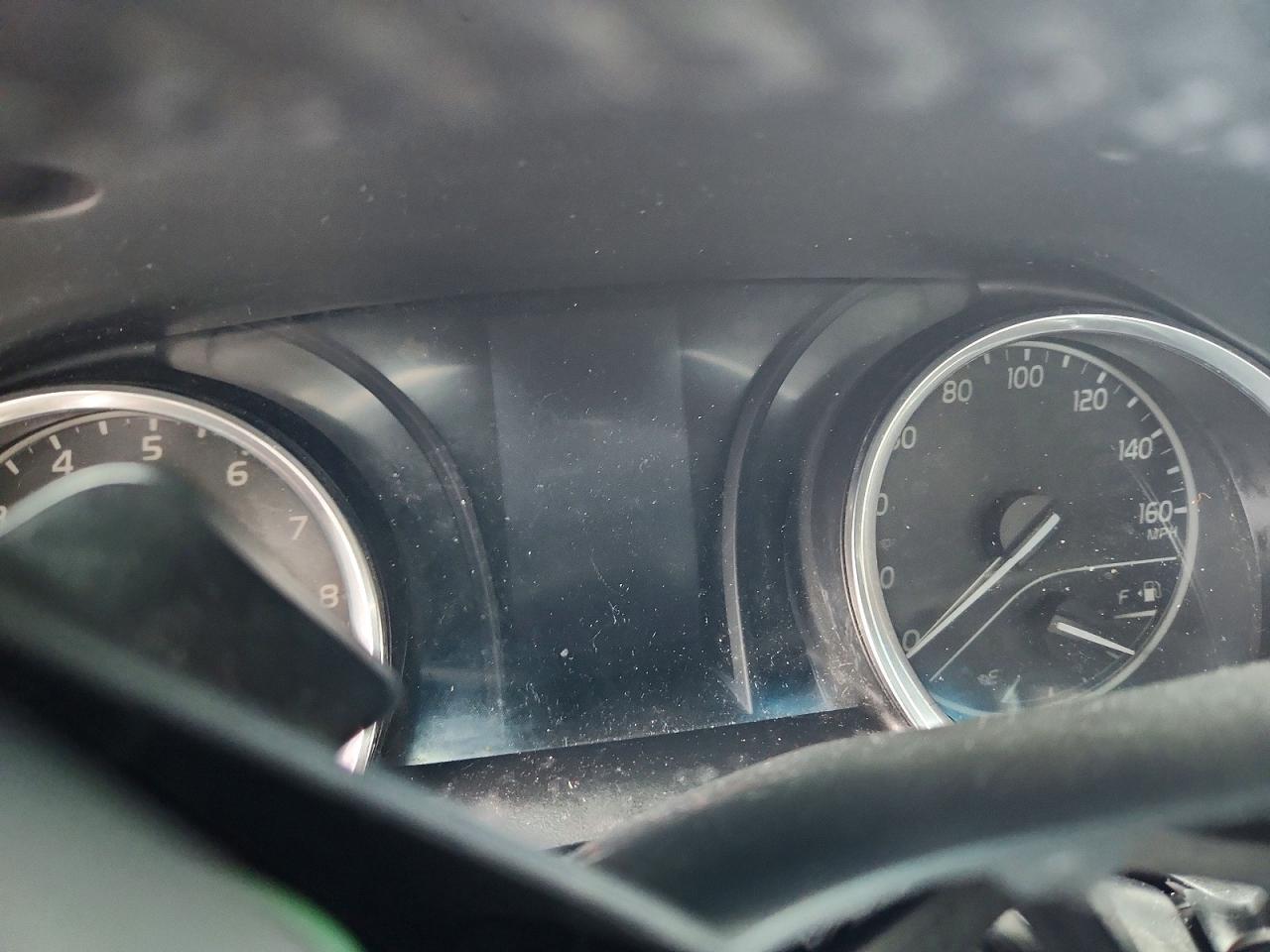 2018 TOYOTA CAMRY SE photo 17